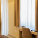 Partenope's House Bed & Breakfast
