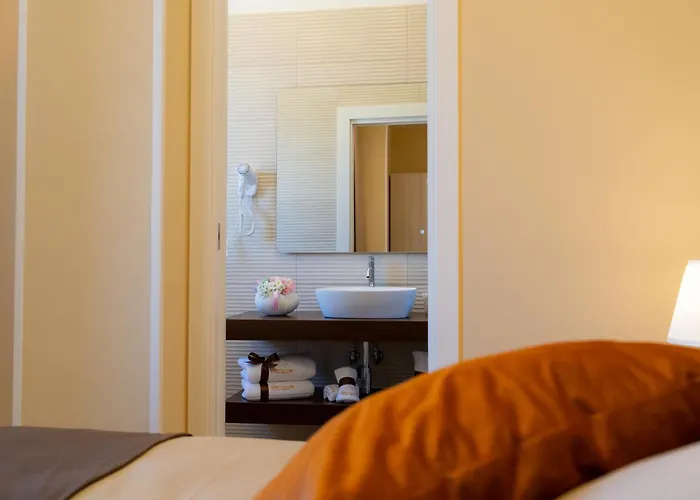 Partenope's House Bed & Breakfast 3*