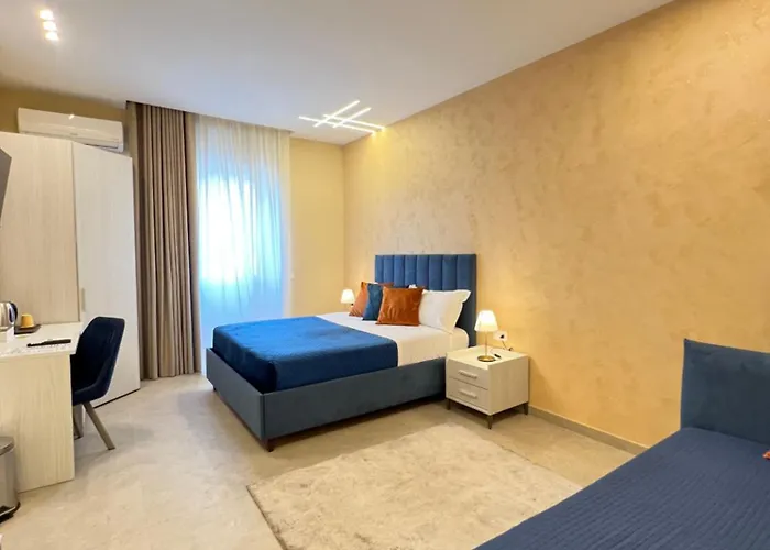 Partenope's House 3*